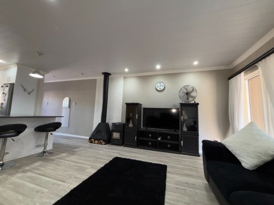 2 Bedroom Property for Sale in Pellissier Free State